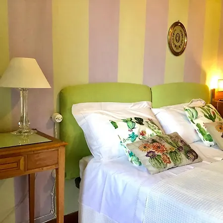 مزرعة للإقامة Il Ponticello Vaiano (Tuscany)